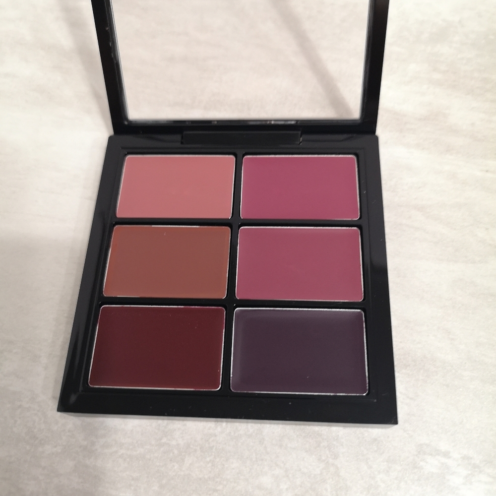 MAC Cosmetics Pro Lip Palette - PLUM